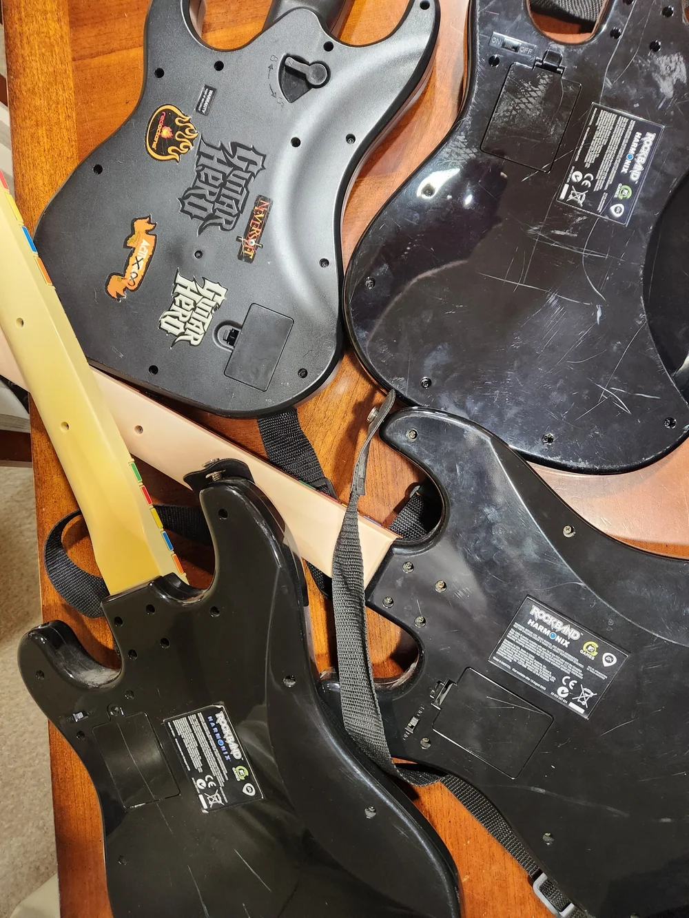 9 Guitar Game Controllers